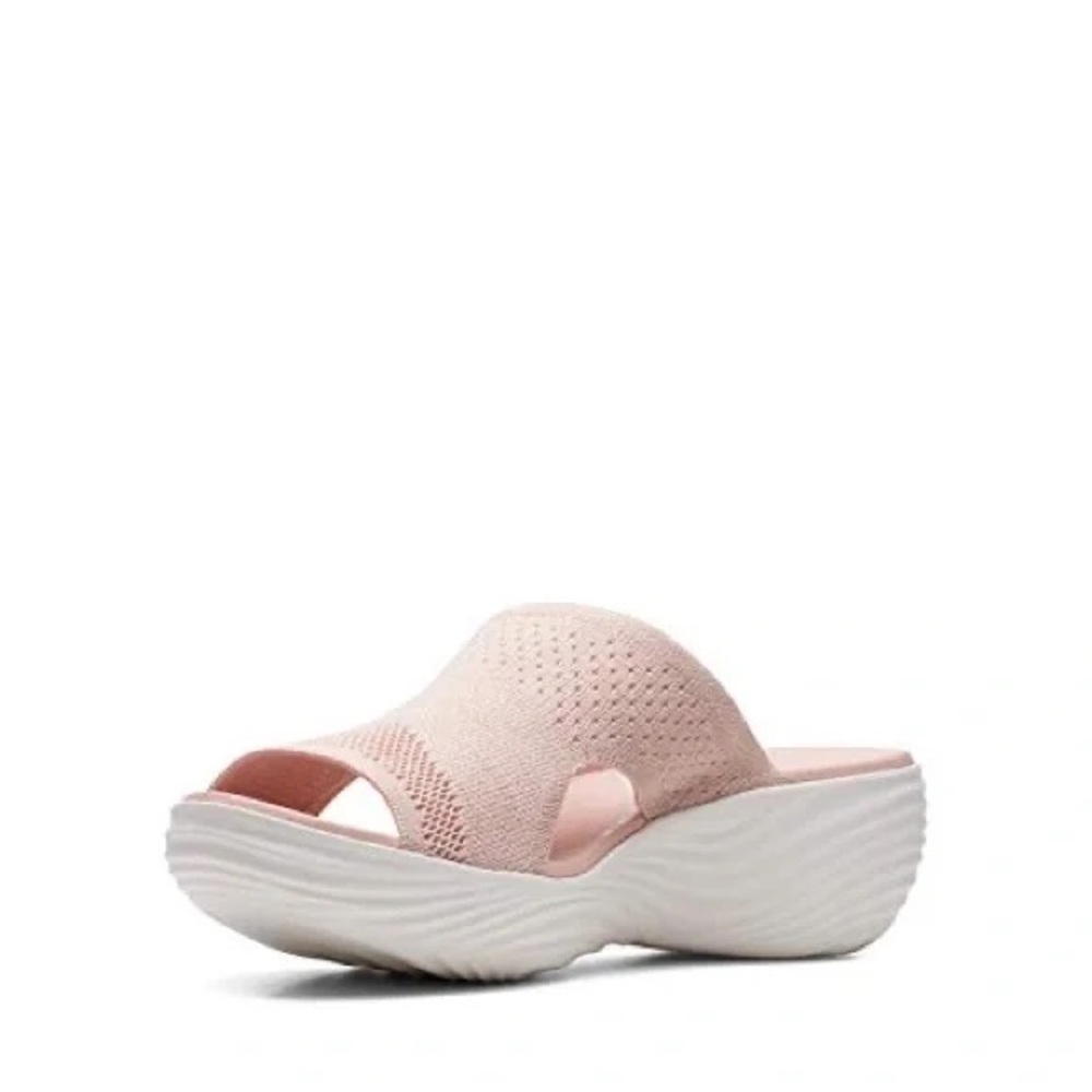CLOUDSTEPPERS by Clarks Knit Wedge Slide
Sandals - Marin Coral Light Pink